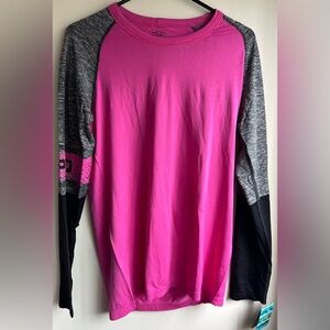 NWT Ashore Recreation Active Long Sleeve Top